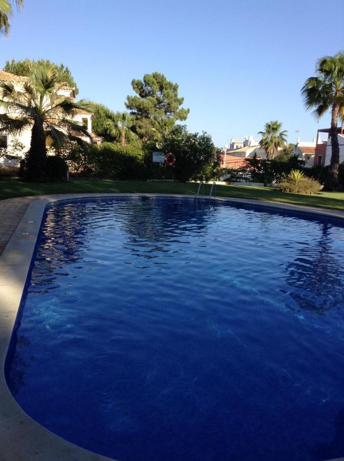 Charming House In Vilamoura With Shared Pool Zewnętrze zdjęcie