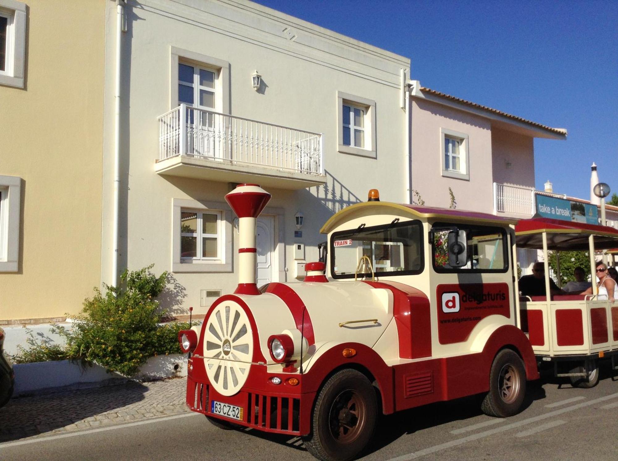 Charming House In Vilamoura With Shared Pool Zewnętrze zdjęcie